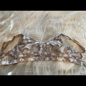 Ollie Gray Nursing Bra: Size M, Beige Floral